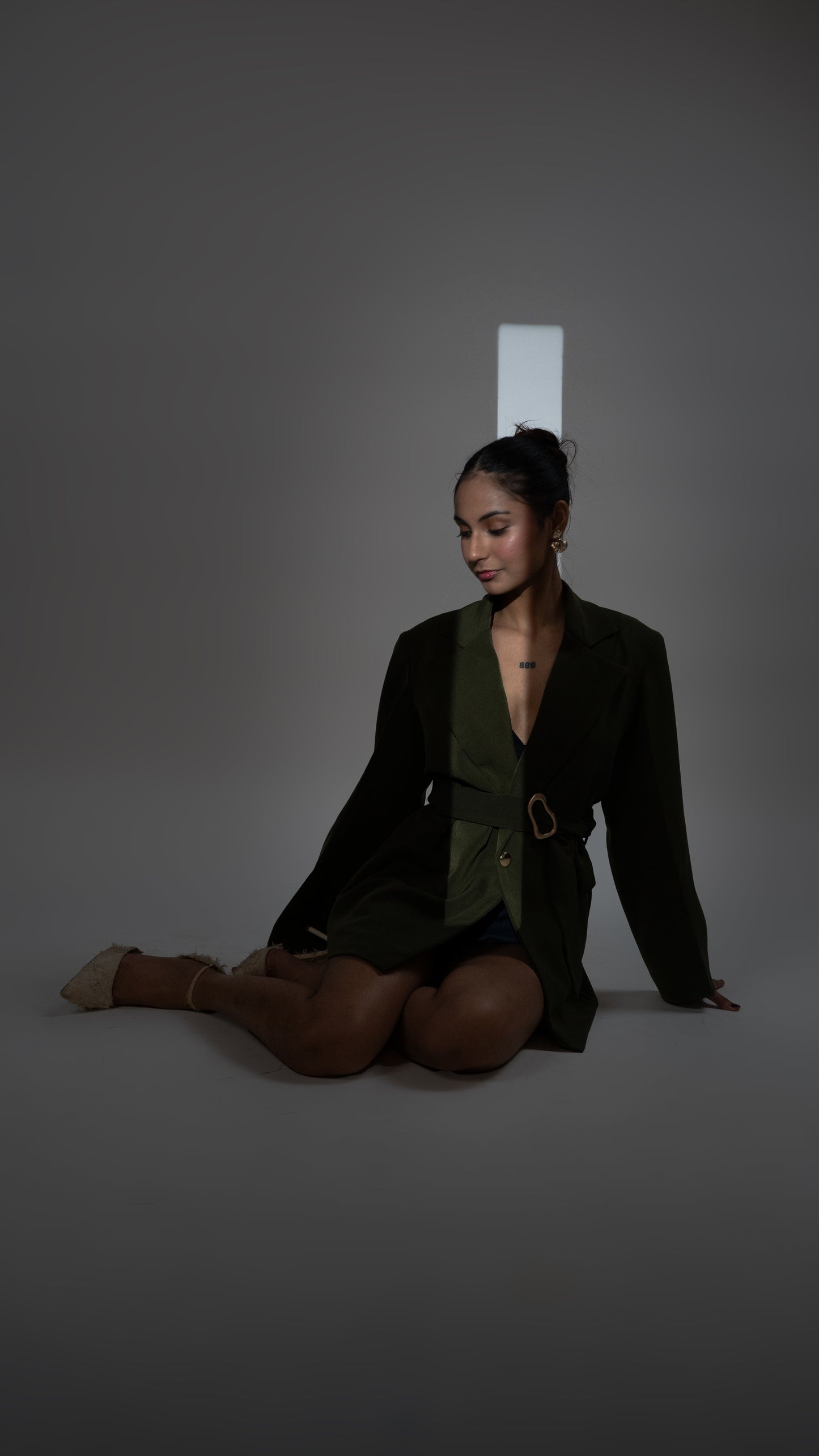 Anti office blazer